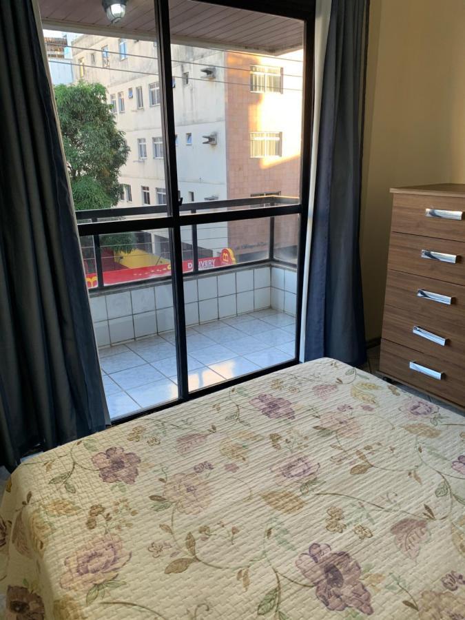 Solar De Bruna - Apartamento Com 2 Qts - 1 Suite - Garagem Coberta - Wi-Fi - Netflix - Acomoda 6 Pessoas A 70 Metros Da Praia Guarapari Exterior photo