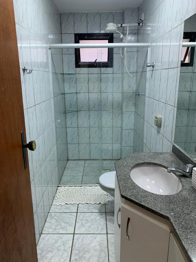 Solar De Bruna - Apartamento Com 2 Qts - 1 Suite - Garagem Coberta - Wi-Fi - Netflix - Acomoda 6 Pessoas A 70 Metros Da Praia Guarapari Exterior photo