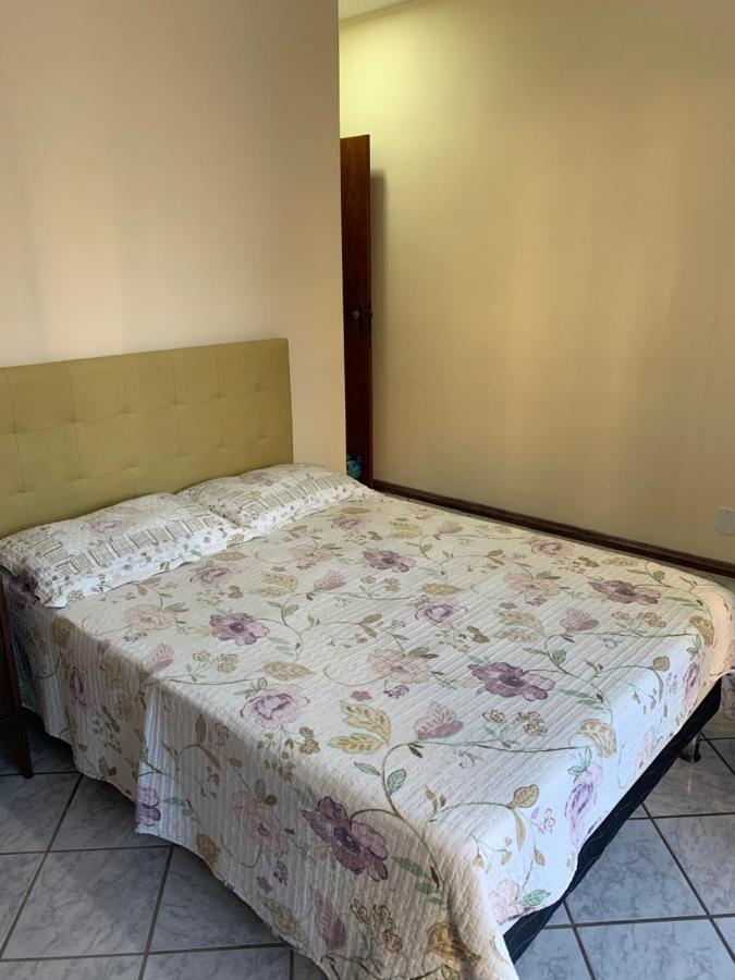 Solar De Bruna - Apartamento Com 2 Qts - 1 Suite - Garagem Coberta - Wi-Fi - Netflix - Acomoda 6 Pessoas A 70 Metros Da Praia Guarapari Exterior photo