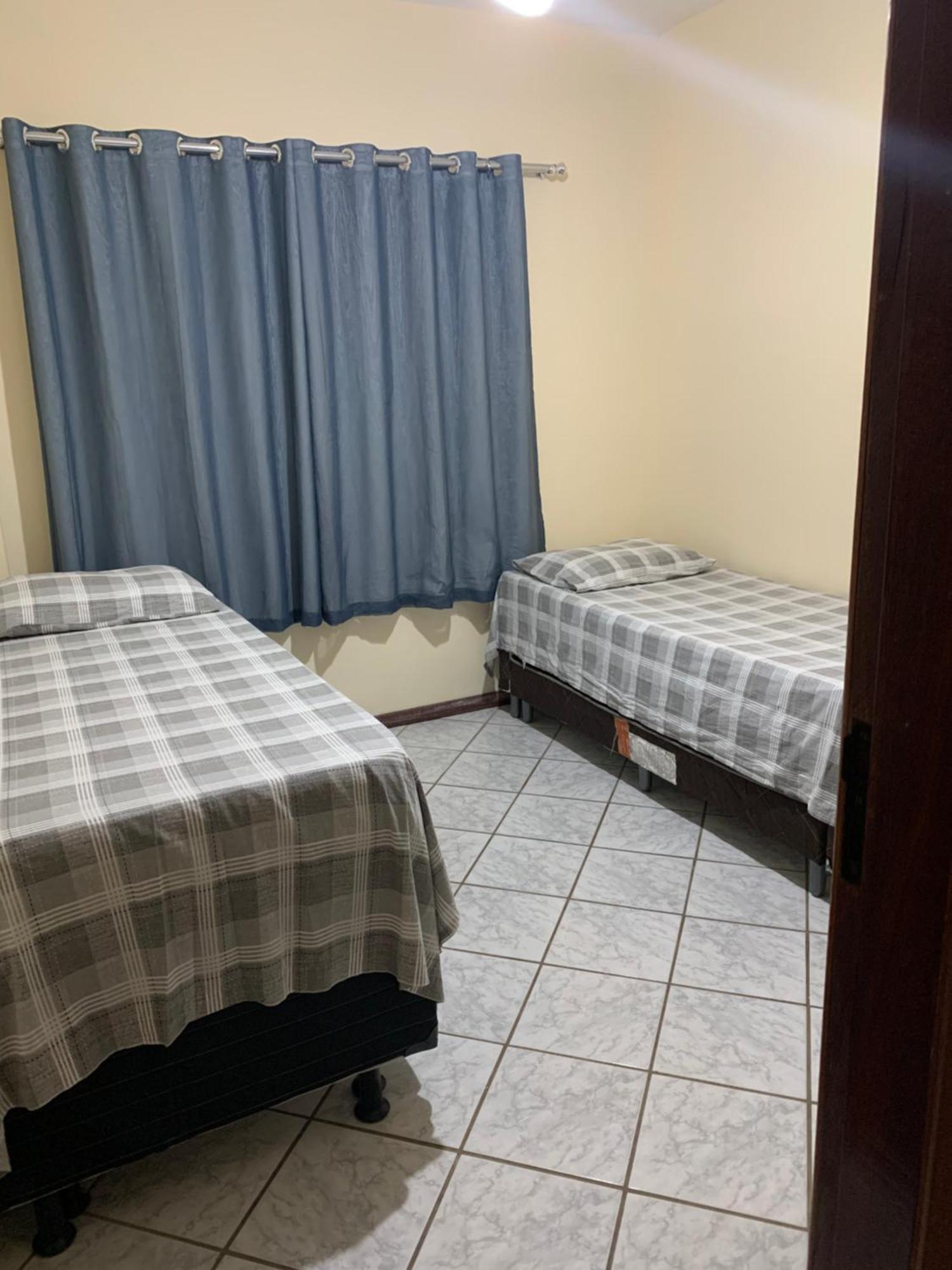 Solar De Bruna - Apartamento Com 2 Qts - 1 Suite - Garagem Coberta - Wi-Fi - Netflix - Acomoda 6 Pessoas A 70 Metros Da Praia Guarapari Exterior photo